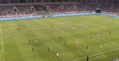 1661522622474712.gif 2.gif