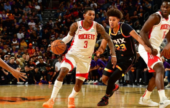 NBA-太阳124-109轻取火箭 布克30分小波特26+8 保罗15助攻 NBA-太阳124-109轻取火箭 布克30分小波特26+8 保罗15助攻