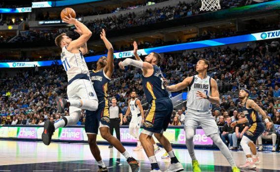 NBA-鹈鹕117-127不敌独行侠 东契奇获三双伍德28分 瓦兰25+10 NBA-鹈鹕117-127不敌独行侠 东契奇获三双伍德28分 瓦兰25+10