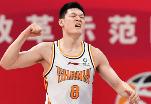 吉伦沃特27+15兰兹博格25分 山东97-81轻取青岛终结4连败 吉伦沃特27+15兰兹博格25分 山东97-81轻取青岛终结4连败