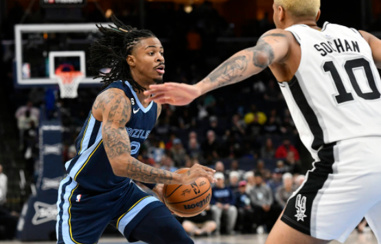 NBA-灰熊135-129胜马刺豪取8连胜 莫兰特复出砍38分凯尔登24分 NBA-灰熊135-129胜马刺豪取8连胜 莫兰特复出砍38分凯尔登24分