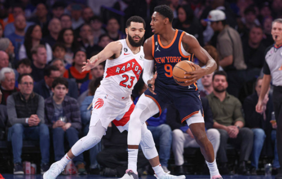 NBA-猛龙加时123-121胜尼克斯 范乔丹33+8兰德尔准三双 西亚卡姆20分 NBA-猛龙加时123-121胜尼克斯 范乔丹33+8兰德尔准三双 西亚卡姆20分