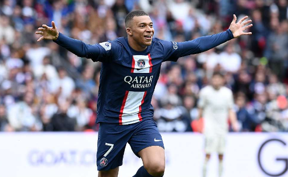 法甲-姆巴佩“偷鸡”破门阿什拉夫染红 巴黎1-3不敌洛里昂先赛8分领跑 法甲-姆巴佩“偷鸡”破门阿什拉夫染红 巴黎1-3不敌洛里昂先赛8分领跑