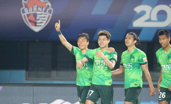 中超-北京国安1-0河南迎赛季首胜 杨立瑜制胜球王刚送助攻 中超-北京国安1-0河南迎赛季首胜 杨立瑜制胜球王刚送助攻