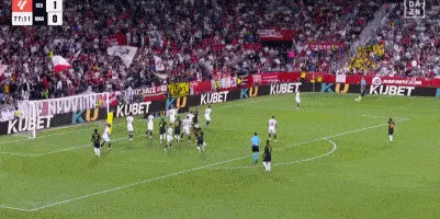 1697914453787713.gif 02.gif