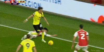 1699724666893397.gif 3.gif