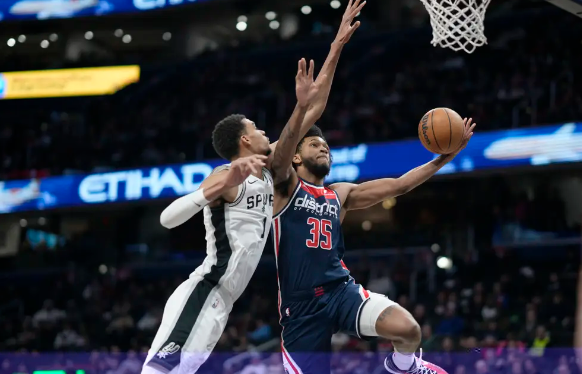 文班亚马24+8+6帽 索汉23分 巴格利21+12 马刺131-127逆转奇才 文班亚马24+8+6帽 索汉23分 巴格利21+12 马刺131-127逆转奇才