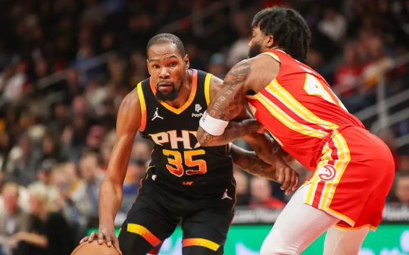 杨32+15 穆雷22+8+5 杜兰特35+8+8 老鹰129-120射落太阳迎3连胜 杨32+15 穆雷22+8+5 杜兰特35+8+8 老鹰129-120射落太阳迎3连胜