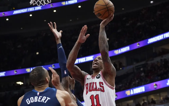 德罗赞33分爱德华兹38+12难救主 公牛加时129-123险胜森林狼 德罗赞33分爱德华兹38+12难救主 公牛加时129-123险胜森林狼