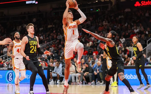 杰伦-约翰逊22+13+6 塞克斯顿22+6断 老鹰124-97大胜爵士 杰伦-约翰逊22+13+6 塞克斯顿22+6断 老鹰124-97大胜爵士