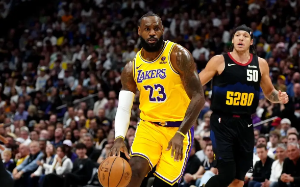 穆雷中投压哨绝杀 掘金101-99逆转湖人 总比分2-0领先 穆雷中投压哨绝杀 掘金101-99逆转湖人 总比分2-0领先