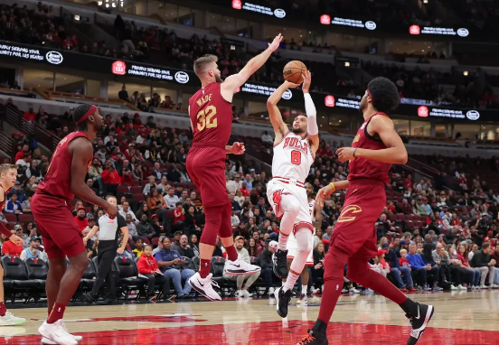 武切维奇砍两双 拉文18+6 公牛加时139-137险胜骑士 武切维奇砍两双 拉文18+6 公牛加时139-137险胜骑士