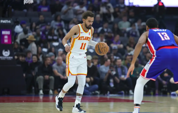 吹杨19助 福克斯28+7 埃利斯生涯新高33分 老鹰险胜国王