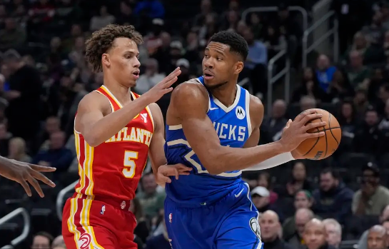 杰伦-约翰逊23+13 字母31+11 利拉德25分 老鹰终结雄鹿7连胜