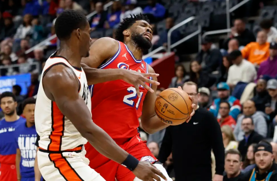 恩比德23分比斯利爆砍36分 CC缺阵活塞125-112轻取76人 恩比德23分比斯利爆砍36分 CC缺阵活塞125-112轻取76人