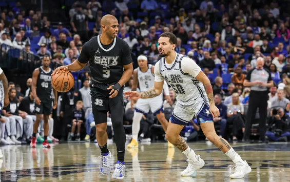 NBA常规赛-瓦塞尔25分瓦格纳33+12 马刺111-112不敌魔术 NBA常规赛-瓦塞尔25分瓦格纳33+12 马刺111-112不敌魔术