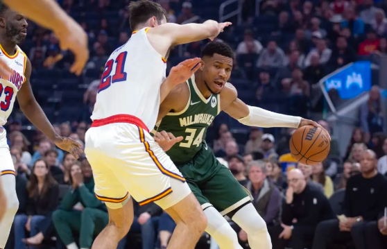 库里休战巴特勒24+10+8 字母20分勇士104-93擒雄鹿