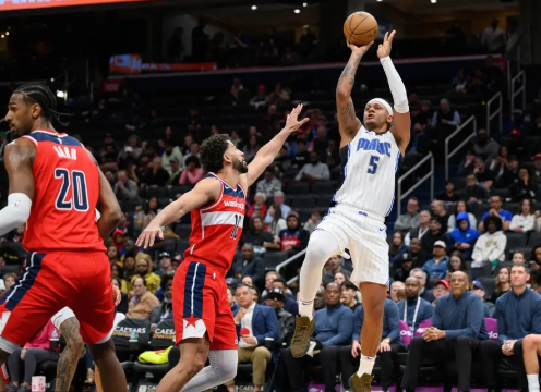 班凯罗30+8+5 小瓦格纳21+8+5 奇才不敌魔术无缘季后赛