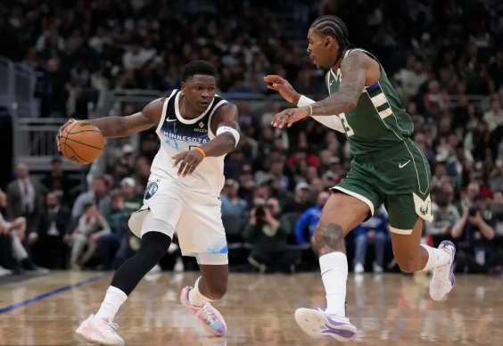 字母哥三双 波蒂斯解禁 华子25+7 雄鹿逆转森林狼